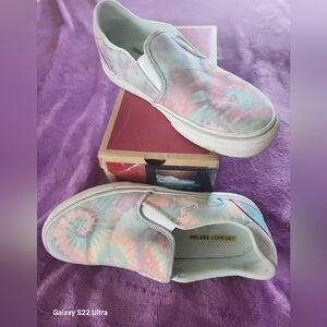 Women's Tie-Dye Slip-On Shoes